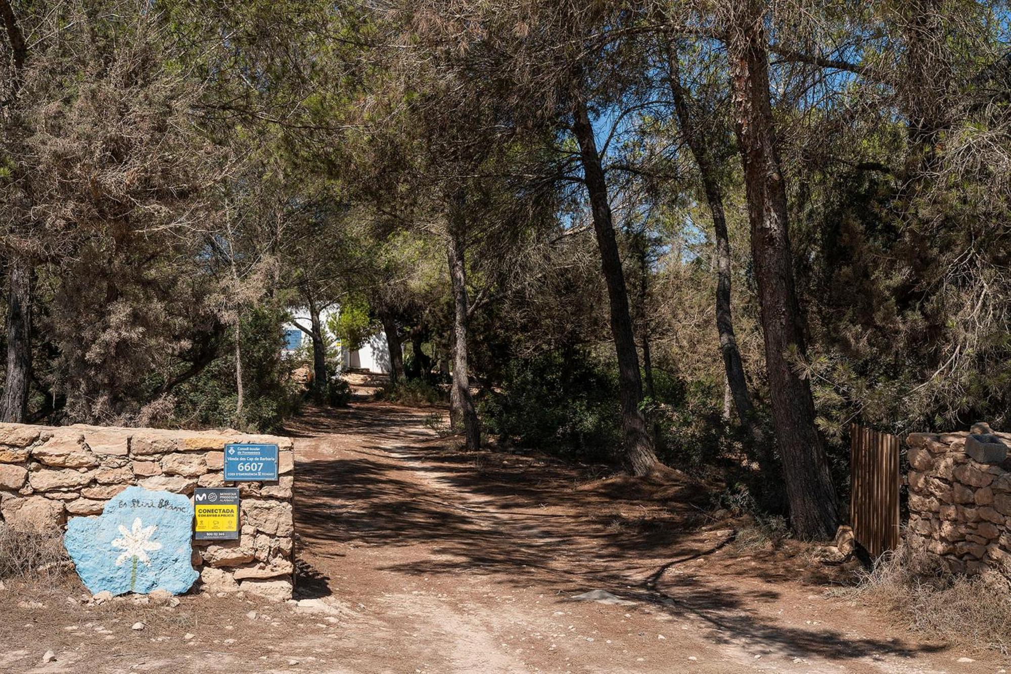 Villa Es Lliri Blanc à Cala Saona Extérieur photo